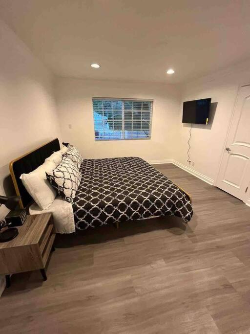 Holiday home Woodland Hills 3 Bedroom W/ Pool And Los Angeles